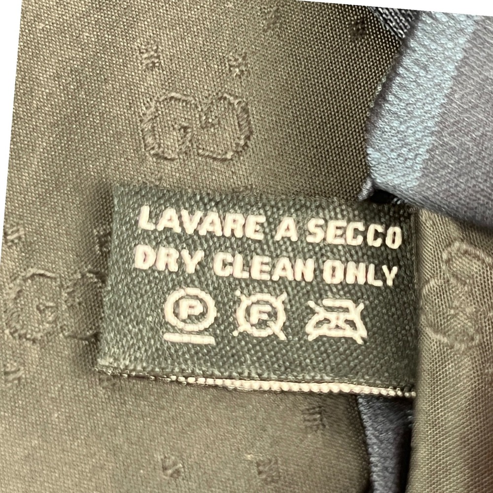 Gucci Necktie Men Blue Grey Striped Silk Made in Italy Designer Formal Tie - Picture 11 of 14